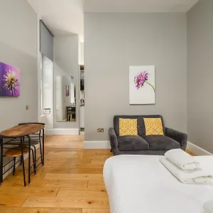 Appartamento Destiny Scotland - St Andrew Square, Edimburgo