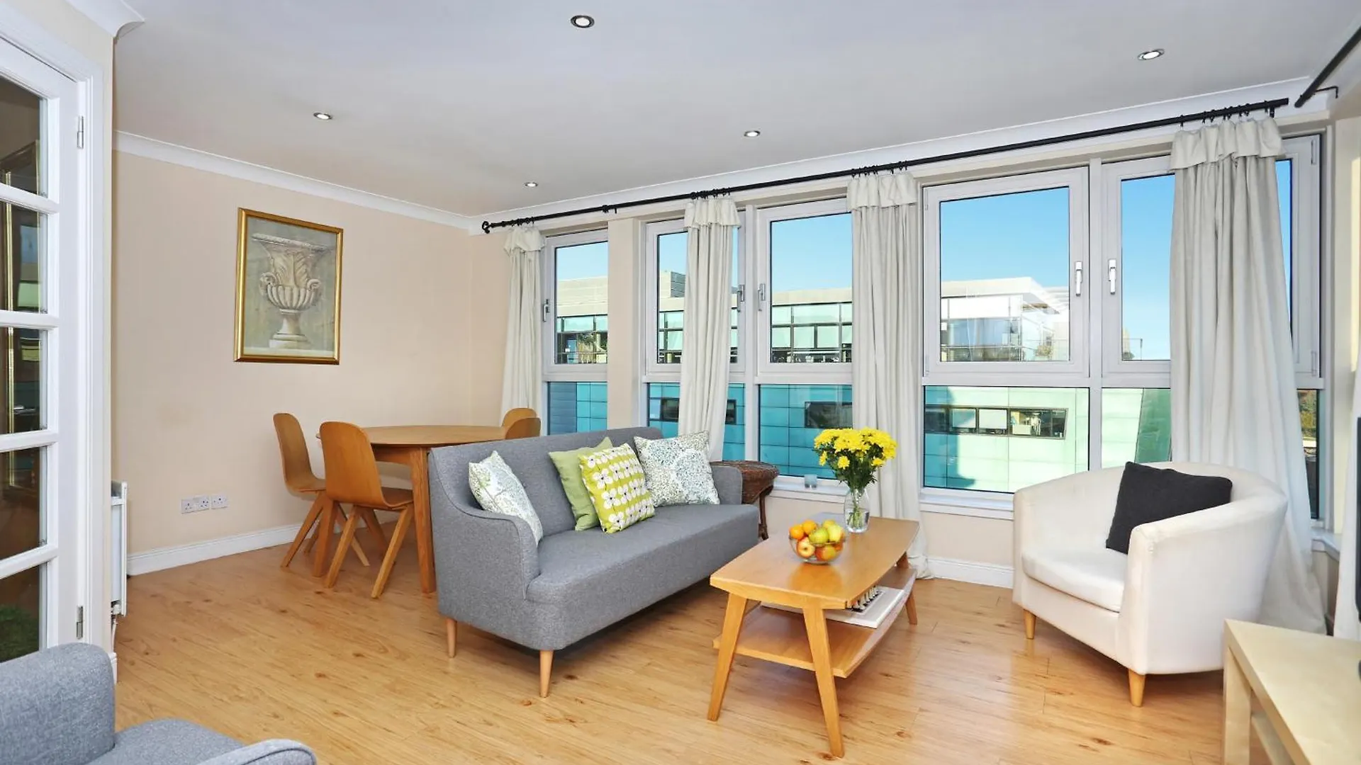 Edinburgh Central 2-Bedroom Apartment With Free Parking And Stunning Views Royaume-Uni